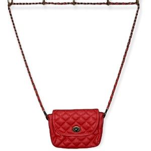 Waffle chain crossbody purse in red / coral